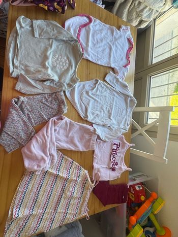 Lot vêtements 
