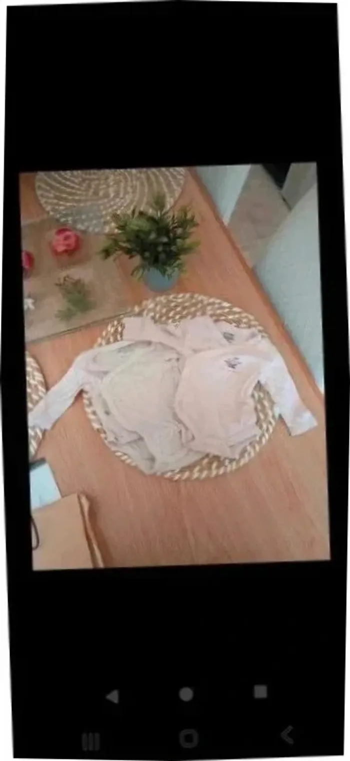 Lot body 1 mois kiabi h&m - photo numéro 4