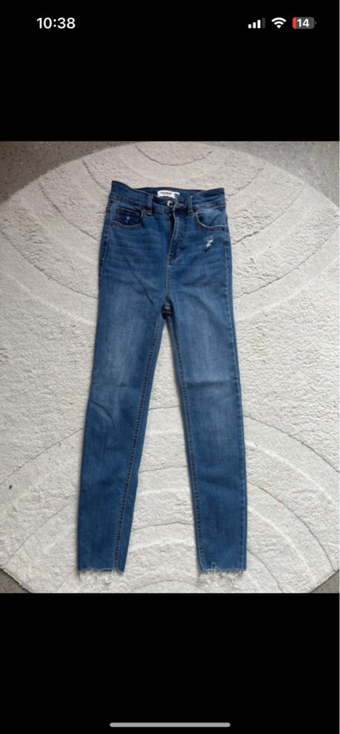 Jean bleu - photo numéro 2