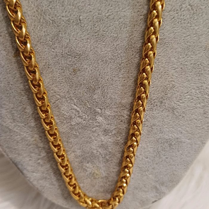 Collier fantaisie vintage en plaqué or ou argent doré