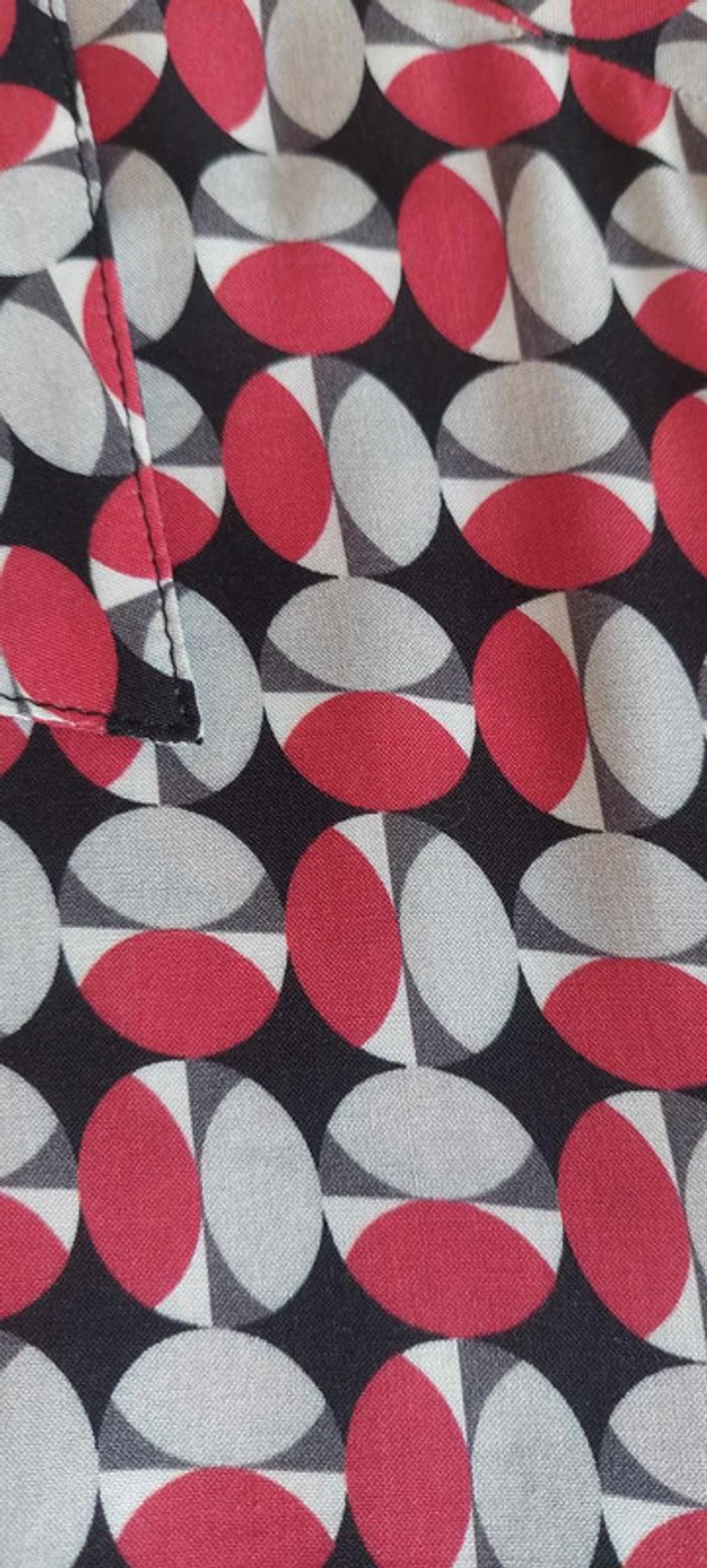 Superbe chemisier femme Armand Thiery taille 4 viscose EcoVero imprimé graphique neuve - photo numéro 8