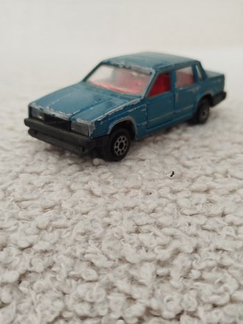 Voiture Majorette Volvo 760