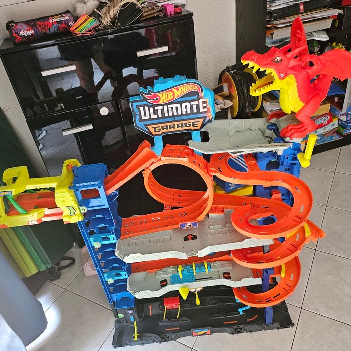 Garage hot wheels dinosaure - photo numéro 2