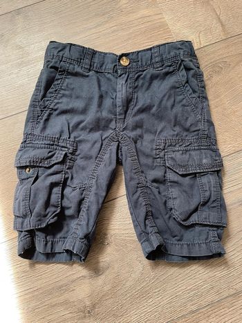 Short tape à l’œil 4 ans