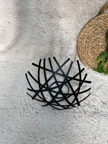 Corbeille à fruit en métal noir 