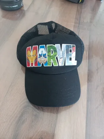 Casquette marvel taille 54