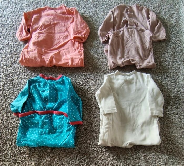 Pyjamas 6 mois - photo numéro 6