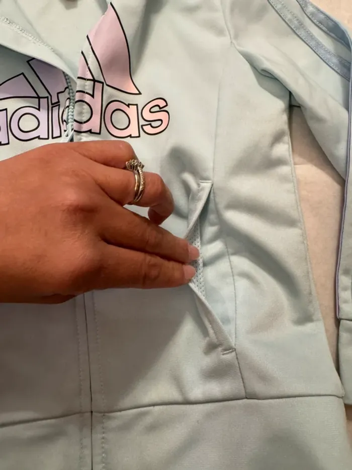 Haut de survêtement Adidas fille taille 4 ans authentique - photo numéro 8