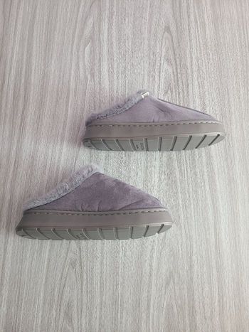Chaussons fourrés gris 40-41 confort chaud hiver maison