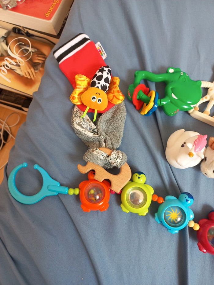 Jouets d'éveil - photo numéro 2