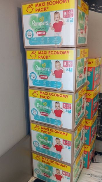 2 maxi pack Pampers harmonie pants taille 5 Neuf jamais ouvert