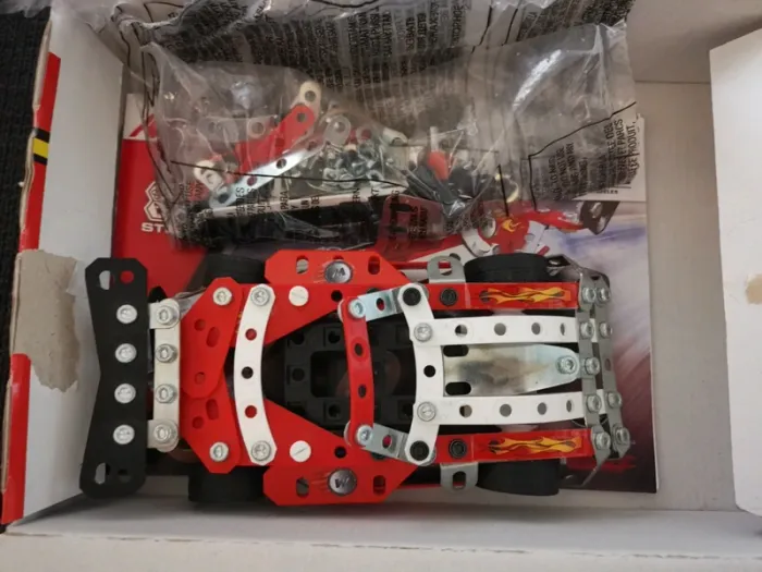 Jeu meccano 10 en 1 Racing véhicules de course level 2 - photo numéro 3
