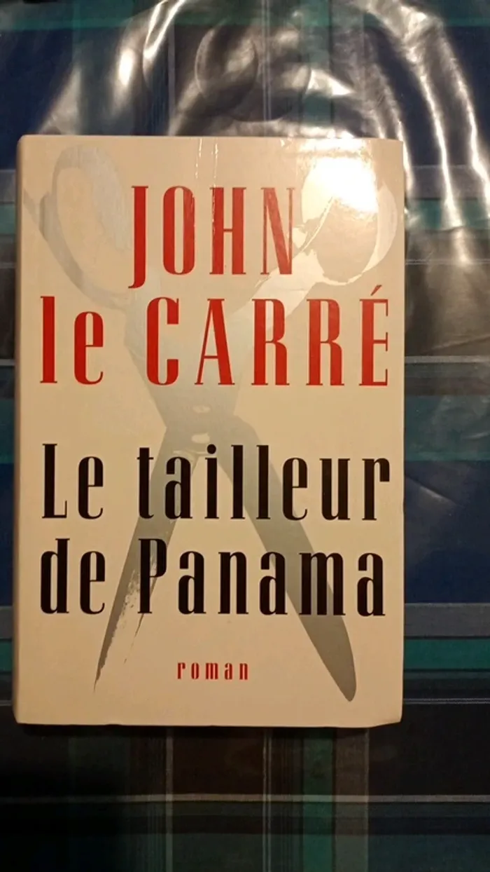 Le tailleur de Panama