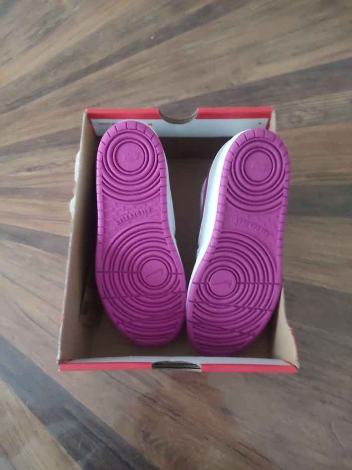 Baskets Nike T 33 - photo numéro 7