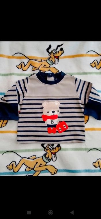 Petit pull bebe