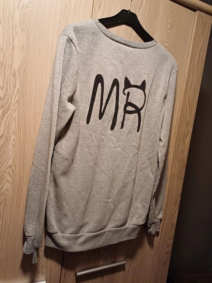 Sweat homme excellent. Etat L