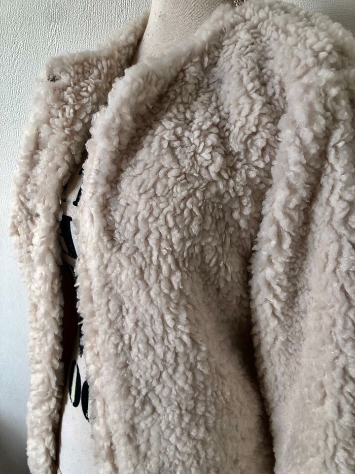 Manteau en fausse fourrure 🧥 • Crème/blanc • Taille XL • Neuf avec étiquette - photo numéro 6