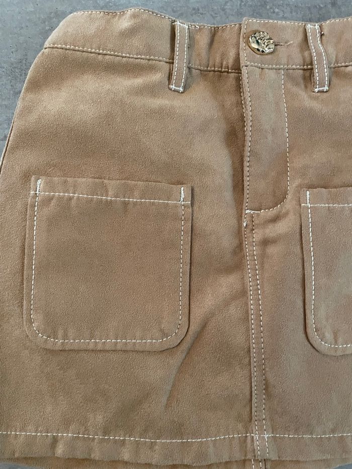 Jupe daim  6 ans - photo numéro 2