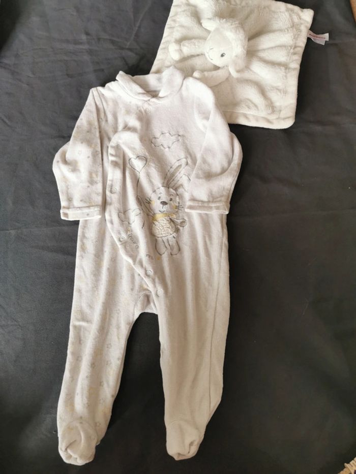 Pyjama 9 mois