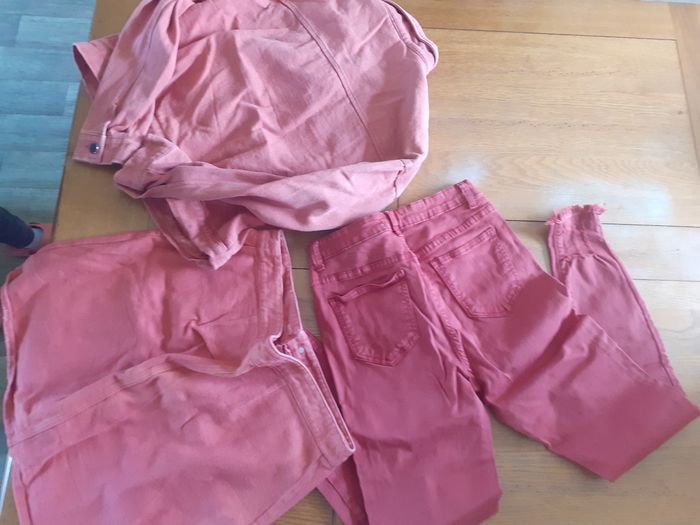 Lot veste jean jupe - photo numéro 2