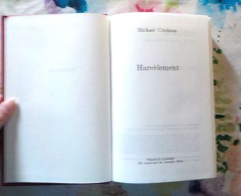 HARCELEMENT de Michael CRICHTON Ed. France Loisirs