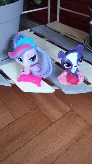 Little pet shop, Zoé trent