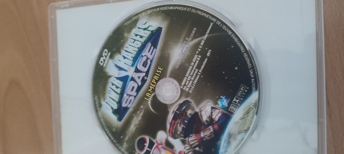 Lot DVD powers rangers space - photo numéro 10