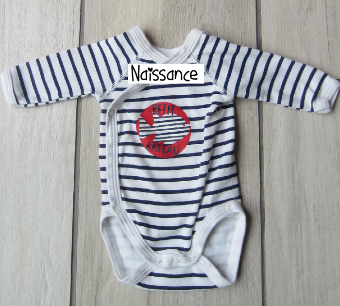 Bodie naissance marine et blanc.