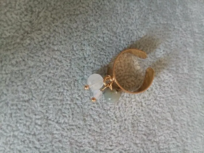 Bague en pierres naturelles