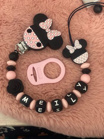 Attache tétine minnie rose