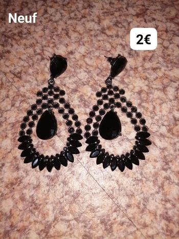 Boucle d'oreille