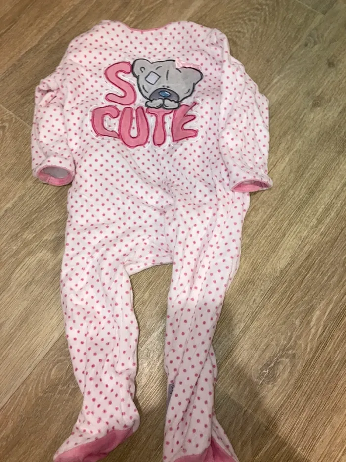 Pyjama 18 mois me to you ourson en très bon état