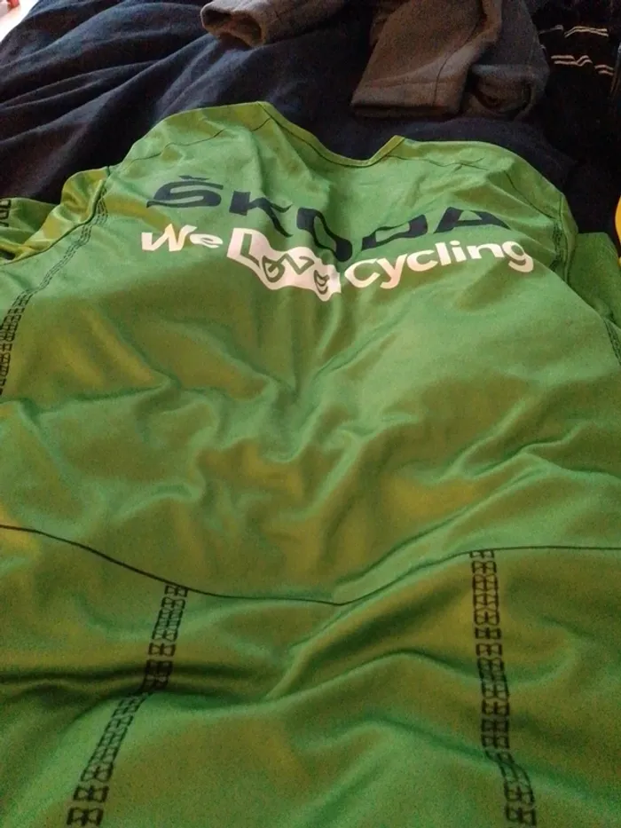 Maillot vert cyclisme - photo numéro 3