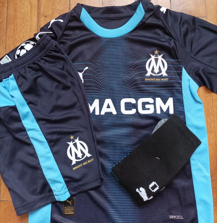 Maillot Aubameyang taille 6 ans Marseille bleu extérieur 2026 - photo numéro 3