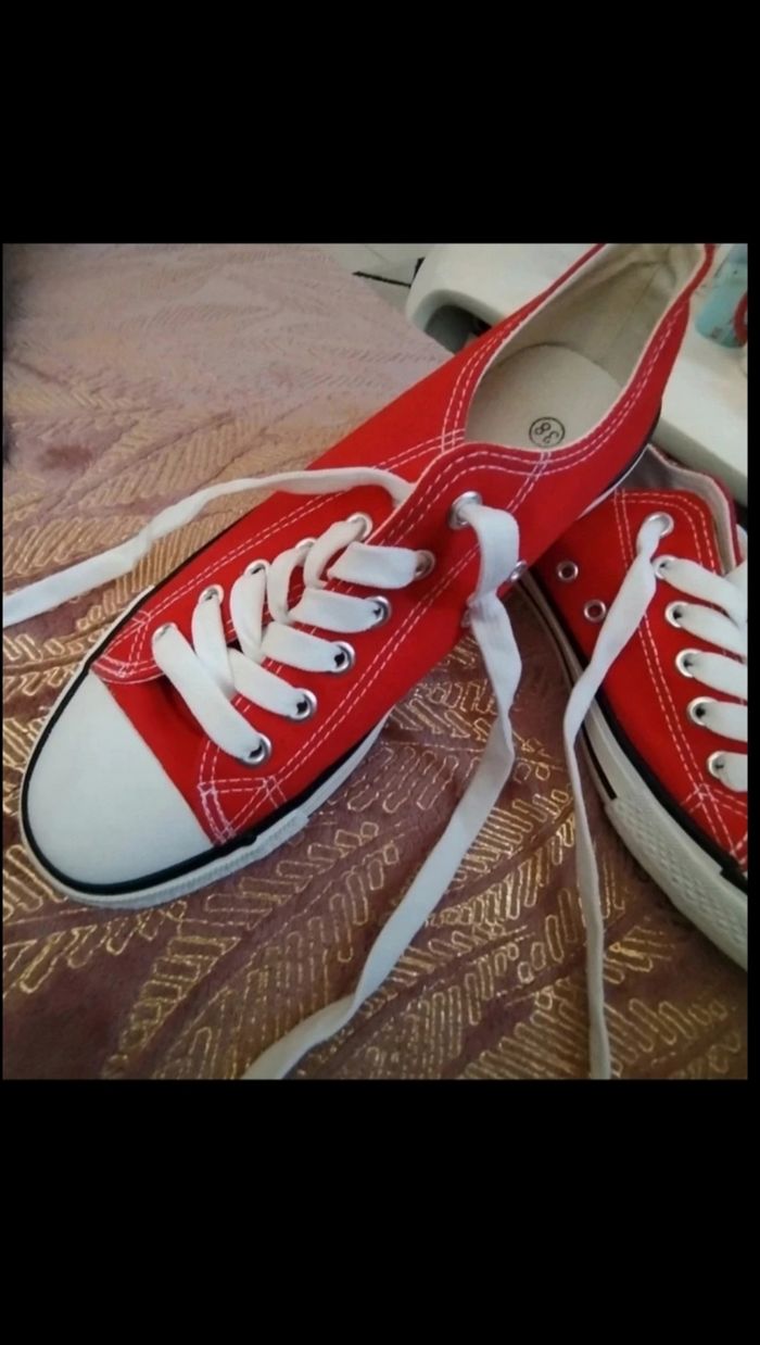 Baskets rouge neuves pointure 38 - photo numéro 9