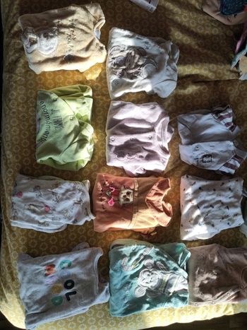 11 pyjama ( en lot ou a l'unité)