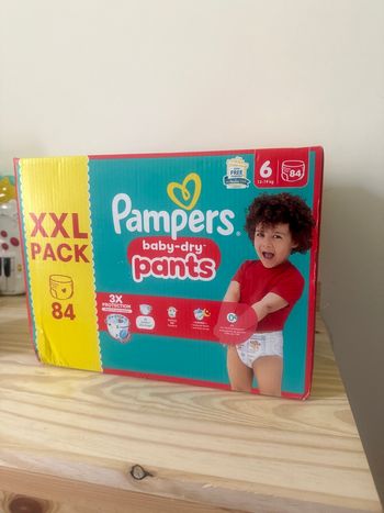 Pampers Baby dry Pants taille 6 / 84 couches