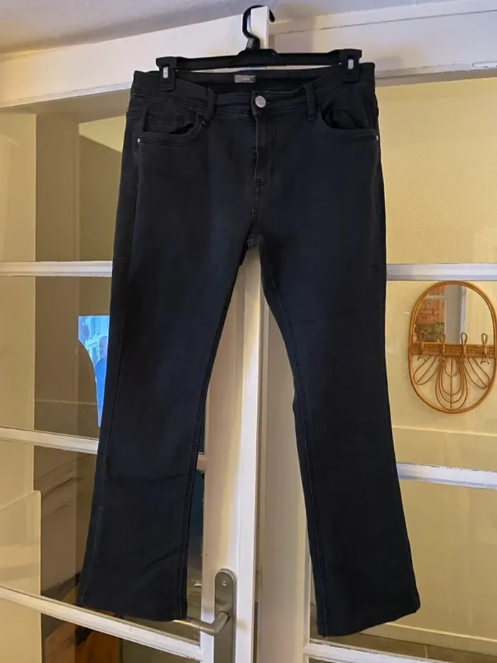 Jean bootcut 44 - photo numéro 2