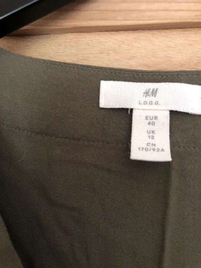 Robe fluide kaki H&M - photo numéro 3
