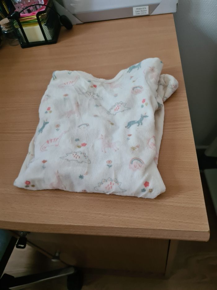 Vêtements bébé 0-3 mois - photo numéro 4