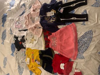 Lot de vêtements fille 6/9