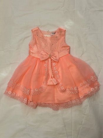 Robe festive pour bébé