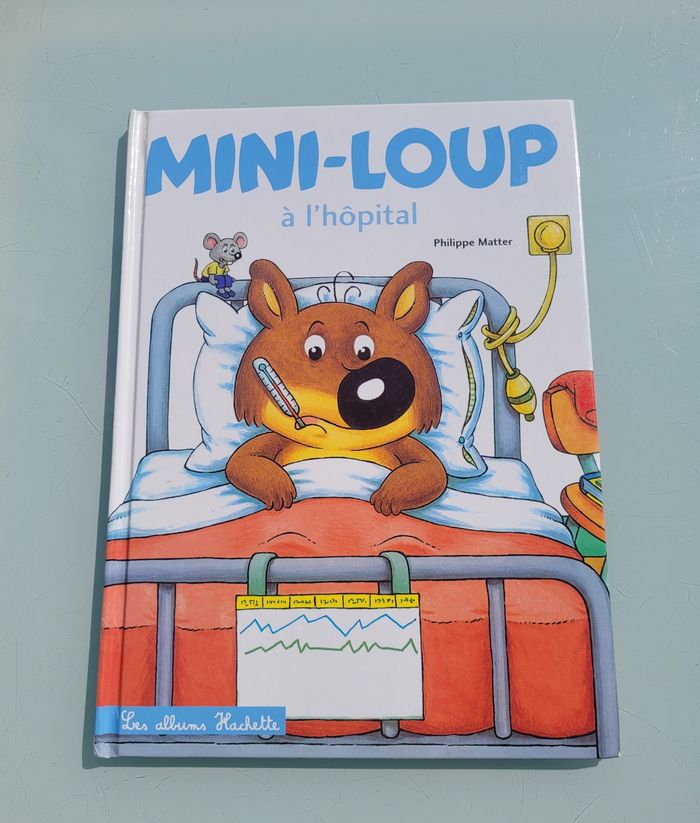 Livre Mini-Loup, tome 11 🏥 Mini-loup à l'hôpital 🏥 - photo numéro 2