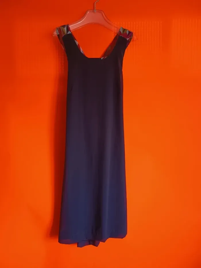 Robe courte. Marque Md'M (A409) - photo numéro 2