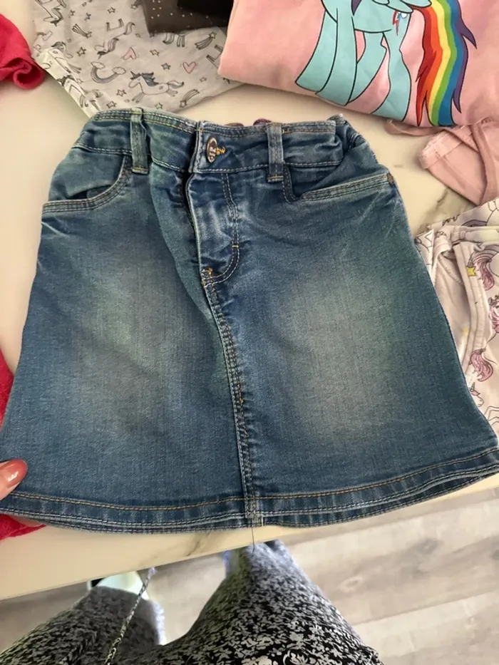 Lot fille 5 ans - photo numéro 4