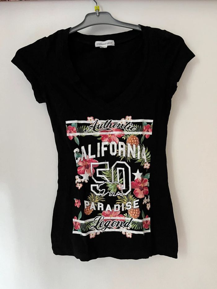 Teeshirt col V ambiance apparel taille S