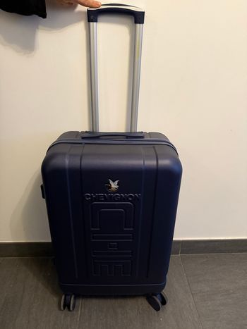 Valise rigide chevignon Neuve
