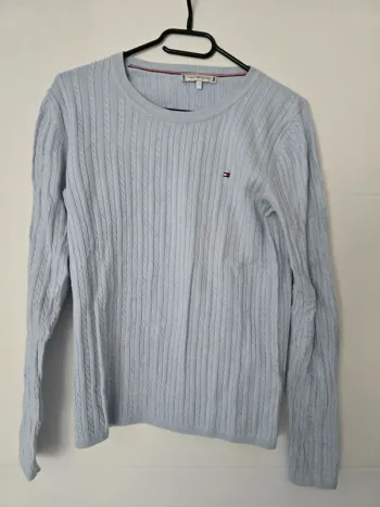 Pulle en maille bleu ciel tommy hilfiger