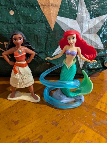 Figurines princesses Disney maxi kinder