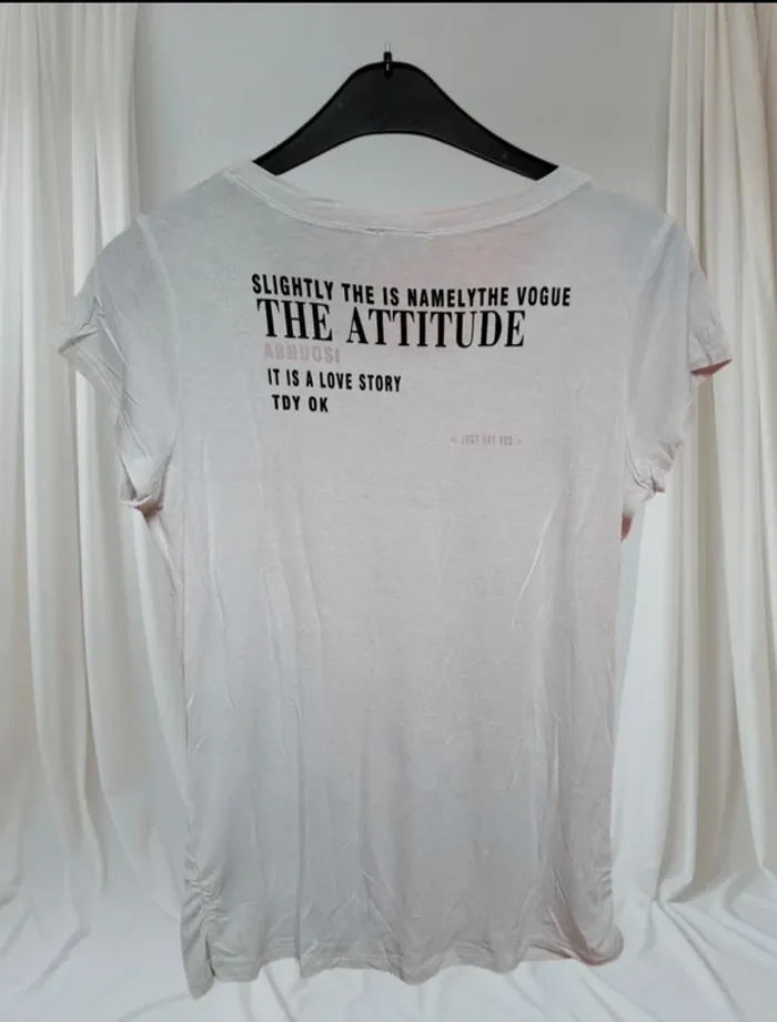 T-shirt imprimé femme taille L - photo numéro 2
